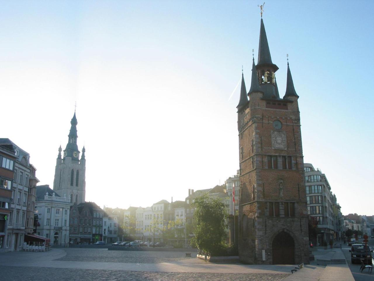 Ibis Kortrijk Centrum Экстерьер фото
